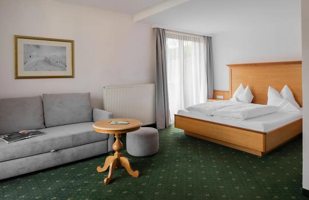 Hotel Martini Kaprun Including Free Parking And Zell Am See-Kaprun Summer Card-1